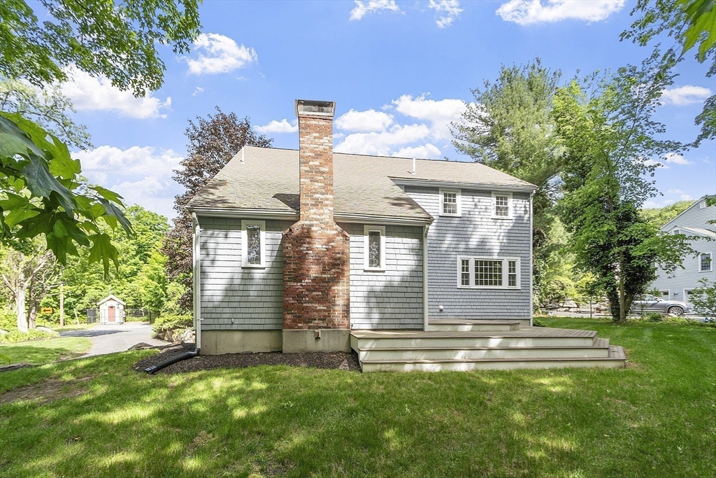47 Browning Road Shrewsbury, MA 01545 - Photo 5 of 35 Gallery Image 5