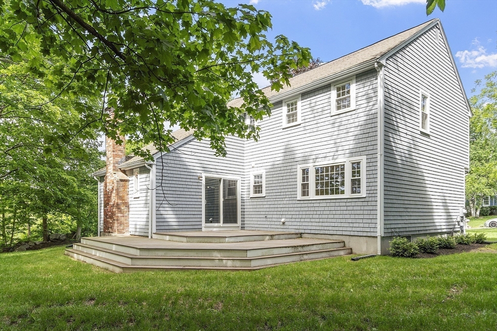 47 Browning Road Shrewsbury, MA 01545 - Photo 6 of 35 Gallery Image 6