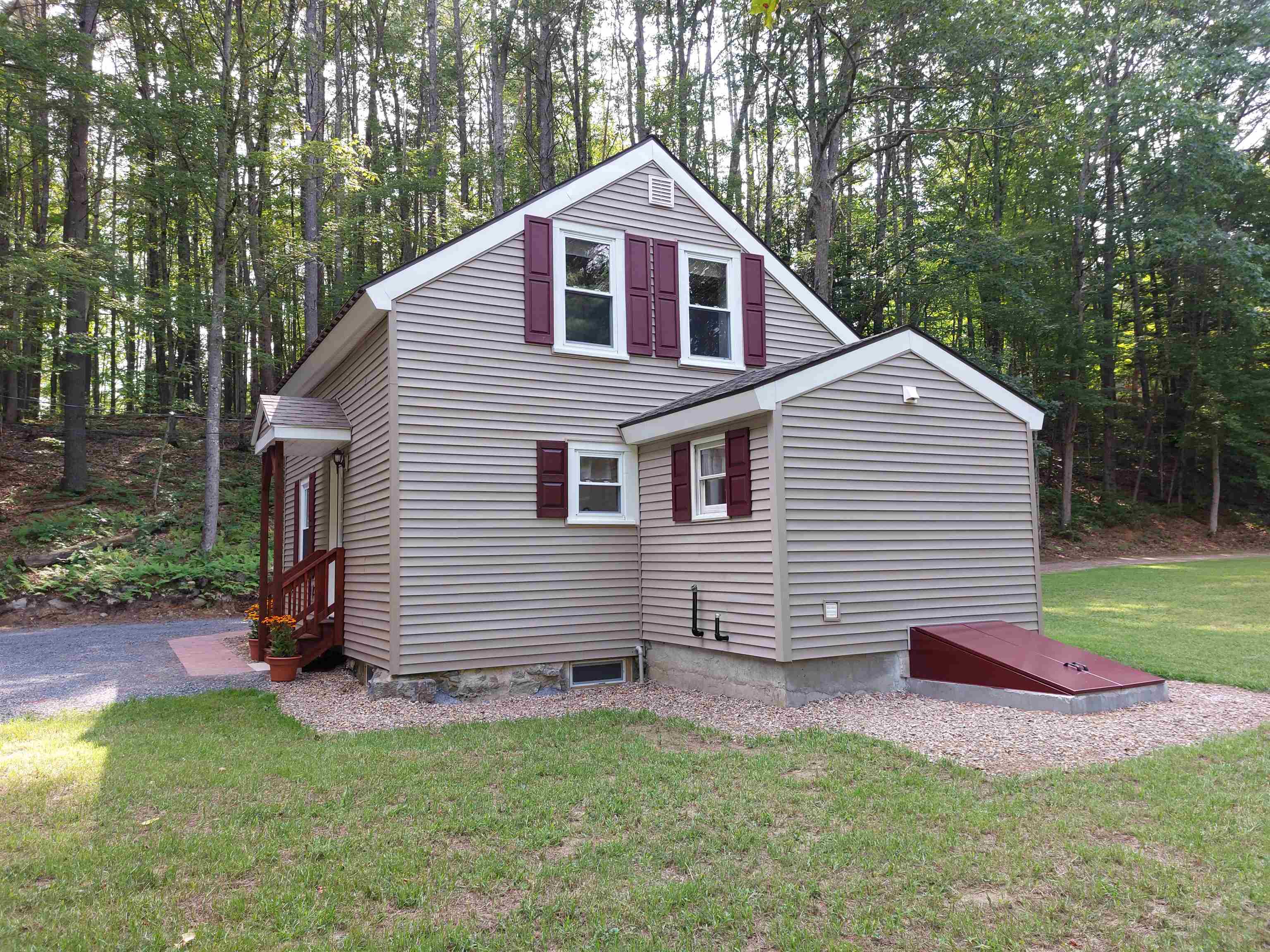 15 Heath Road Marlborough, NH 03455 - Photo 5 of 26 Gallery Image 5