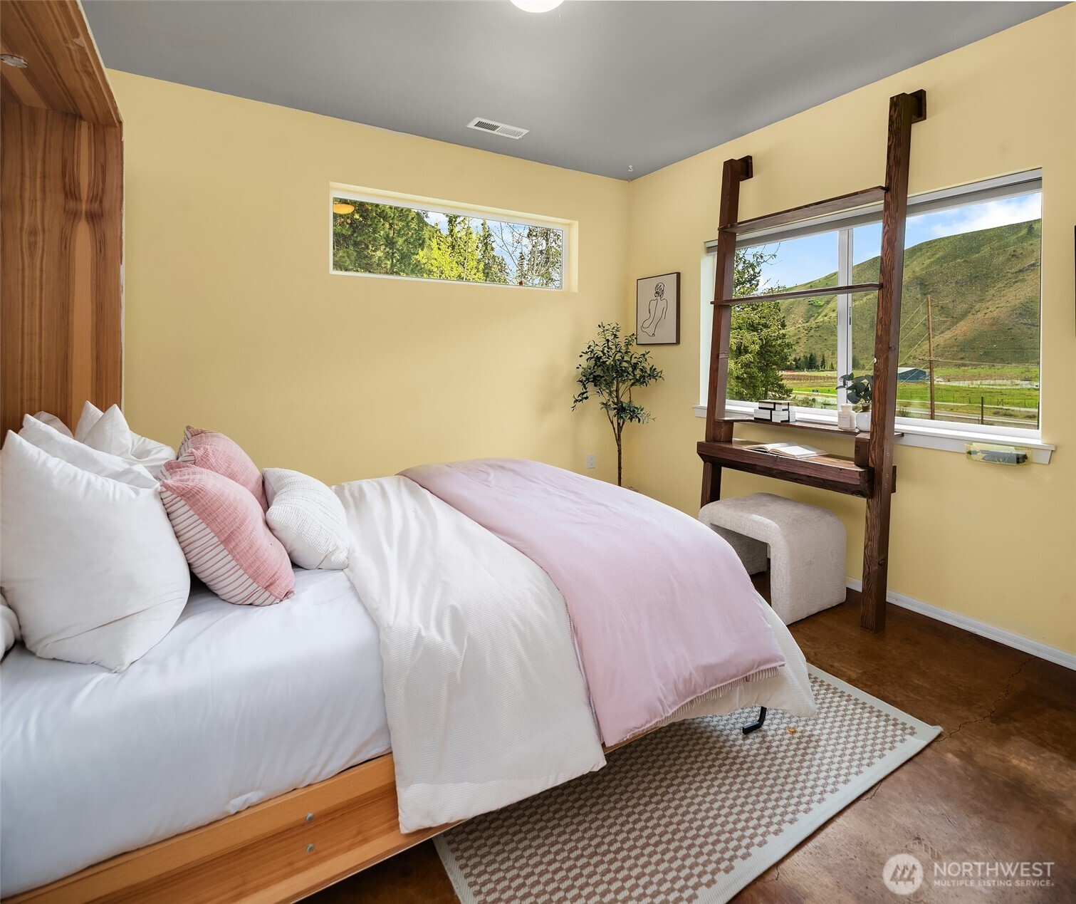 24 Mackenzie Way Chelan, WA 98816 - Photo 20 of 35 Gallery Image 20
