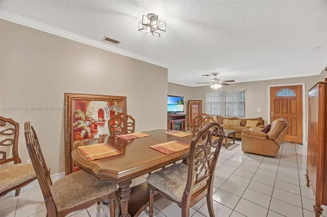 a view of a livingroom and dining room