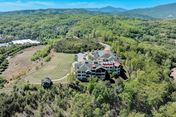 $330,000 | 5442 The Peaks Drive, Unit 209, Roanoke, VA 24018