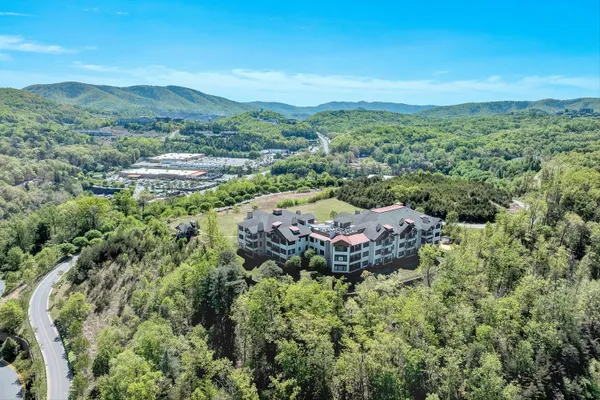 $330,000 | 5442 The Peaks Drive, Unit 209, Roanoke, VA 24018