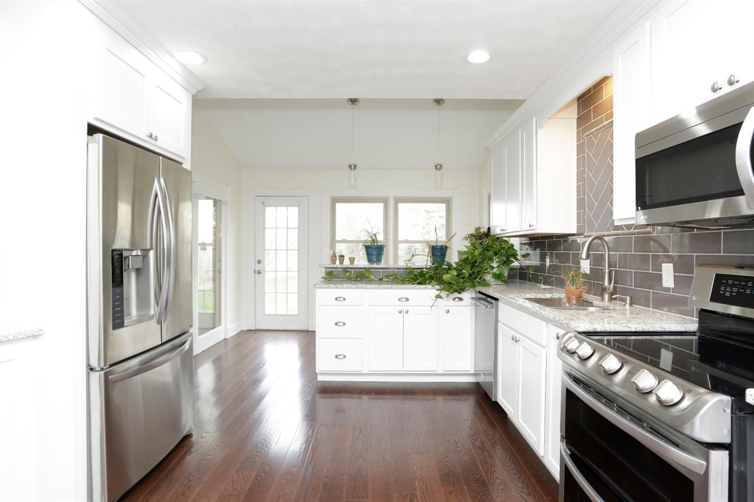 1024 Turnbridge Road Lexington, KY 40515 - Photo 10 of 32 Photo 10