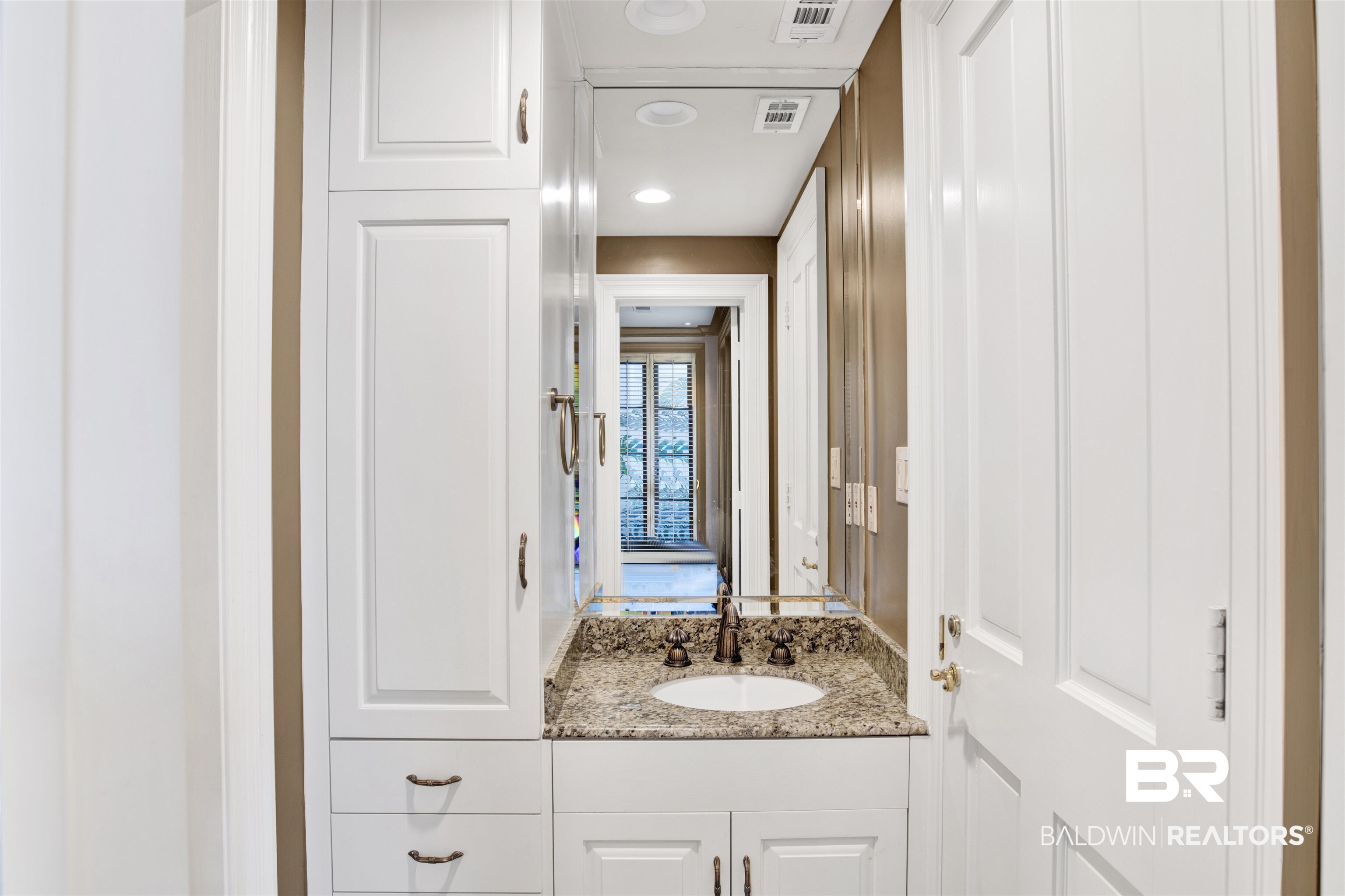 3816 Austill Lane Mobile, AL 36608 - Photo 49 of 80 Bathroom featuring vanity