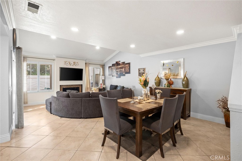 1183 Mountain Gate Road Upland, CA 91786 - Photo 2 of 38 Gallery Image 2