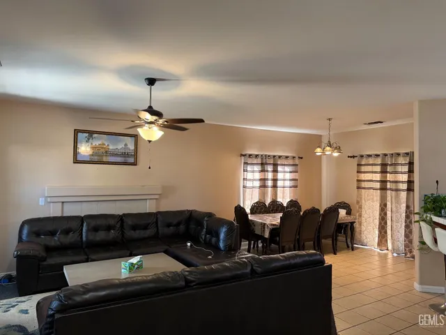 $380,000 | Undisclosed Address, Bakersfield, CA 93313