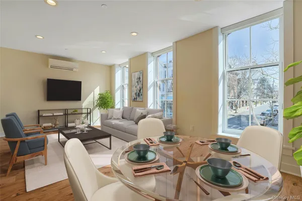 $4,300 | 19 Main Street, Unit 2, Tarrytown, NY 10591