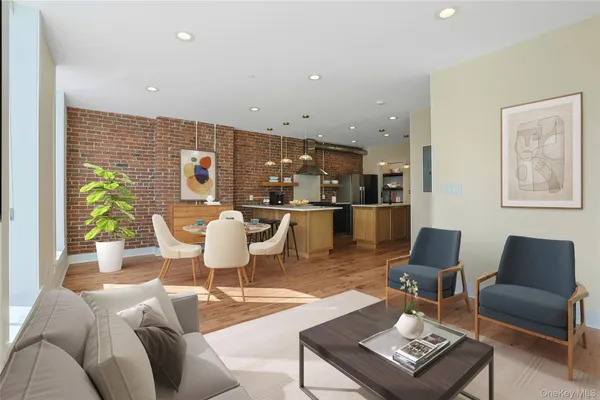 $4,300 | 19 Main Street, Unit 2, Tarrytown, NY 10591