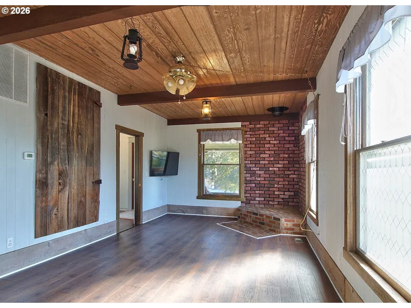 489 South 18th Avenue Cornelius, OR 97113 - Photo 7 of 18
