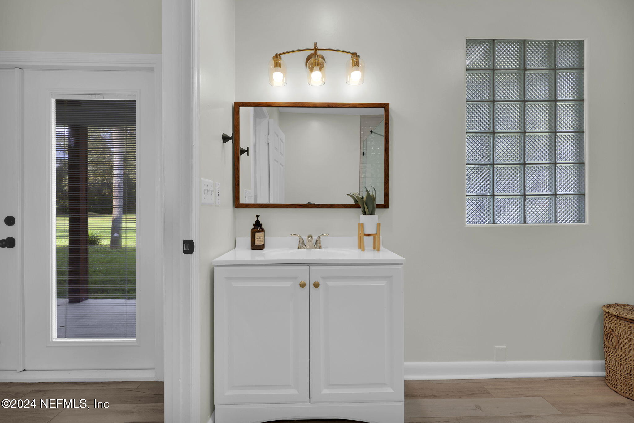 13033 Sawpit Road Jacksonville, FL 32226 - Photo 27 of 63 Primary Bathroom