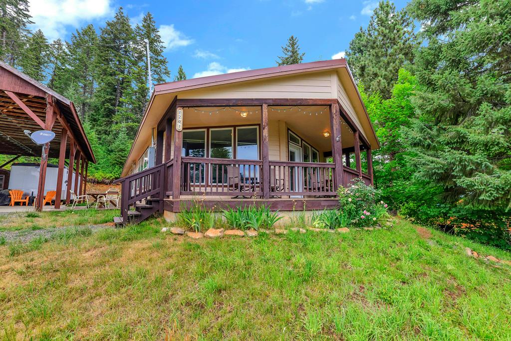 1201 West Mountain Road Cascade, ID 83611 - Photo 1 of 48 Main View