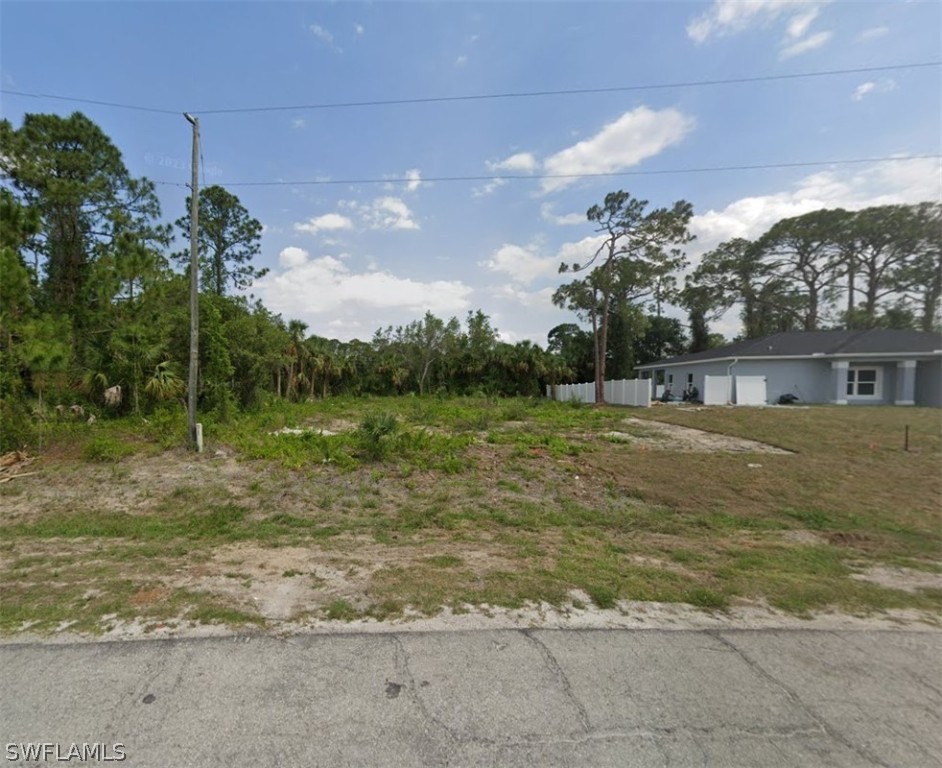 5061 Northeast Tradewinds Cir  