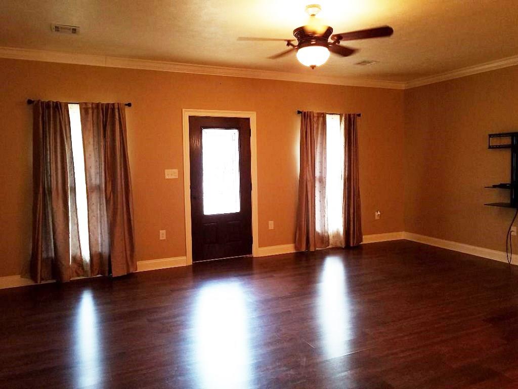 581 Mercer Road Pineville, LA 71360 - Photo 4 of 15 Gallery Image 4