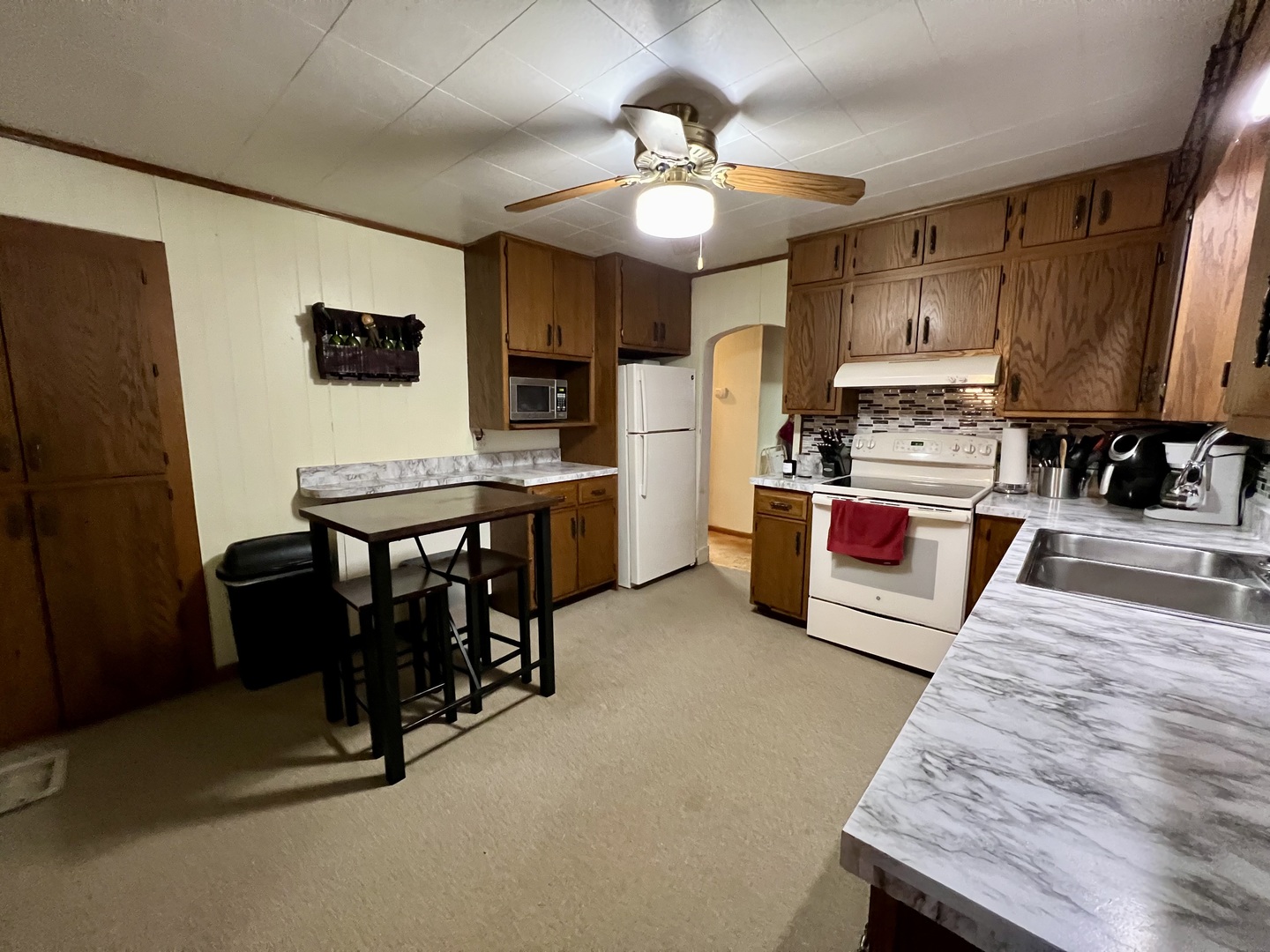 302 Dickson Street Sidell, IL 61876 - Photo 16 of 37 Gallery Image 16