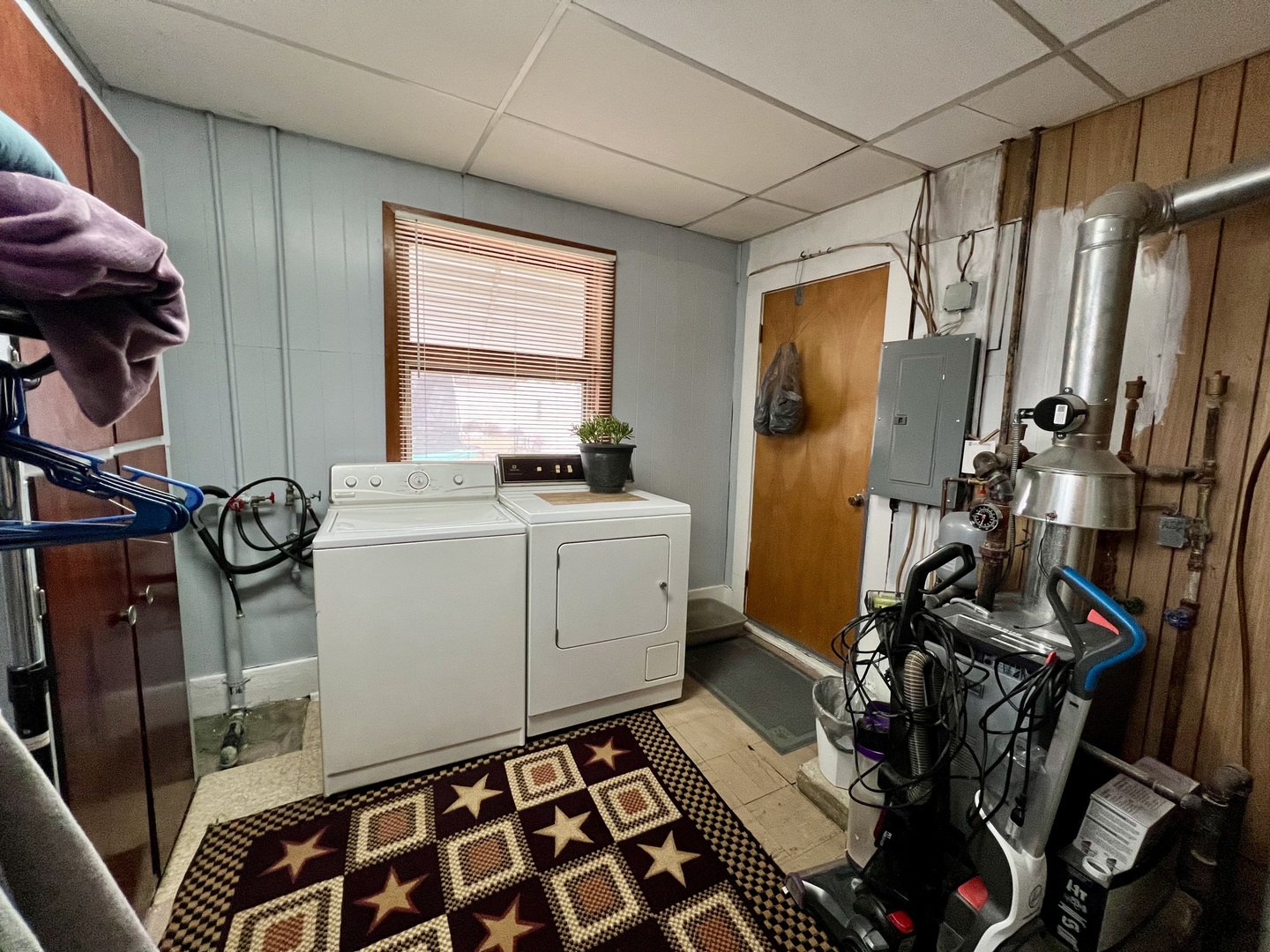 302 Dickson Street Sidell, IL 61876 - Photo 20 of 37 Gallery Image 20