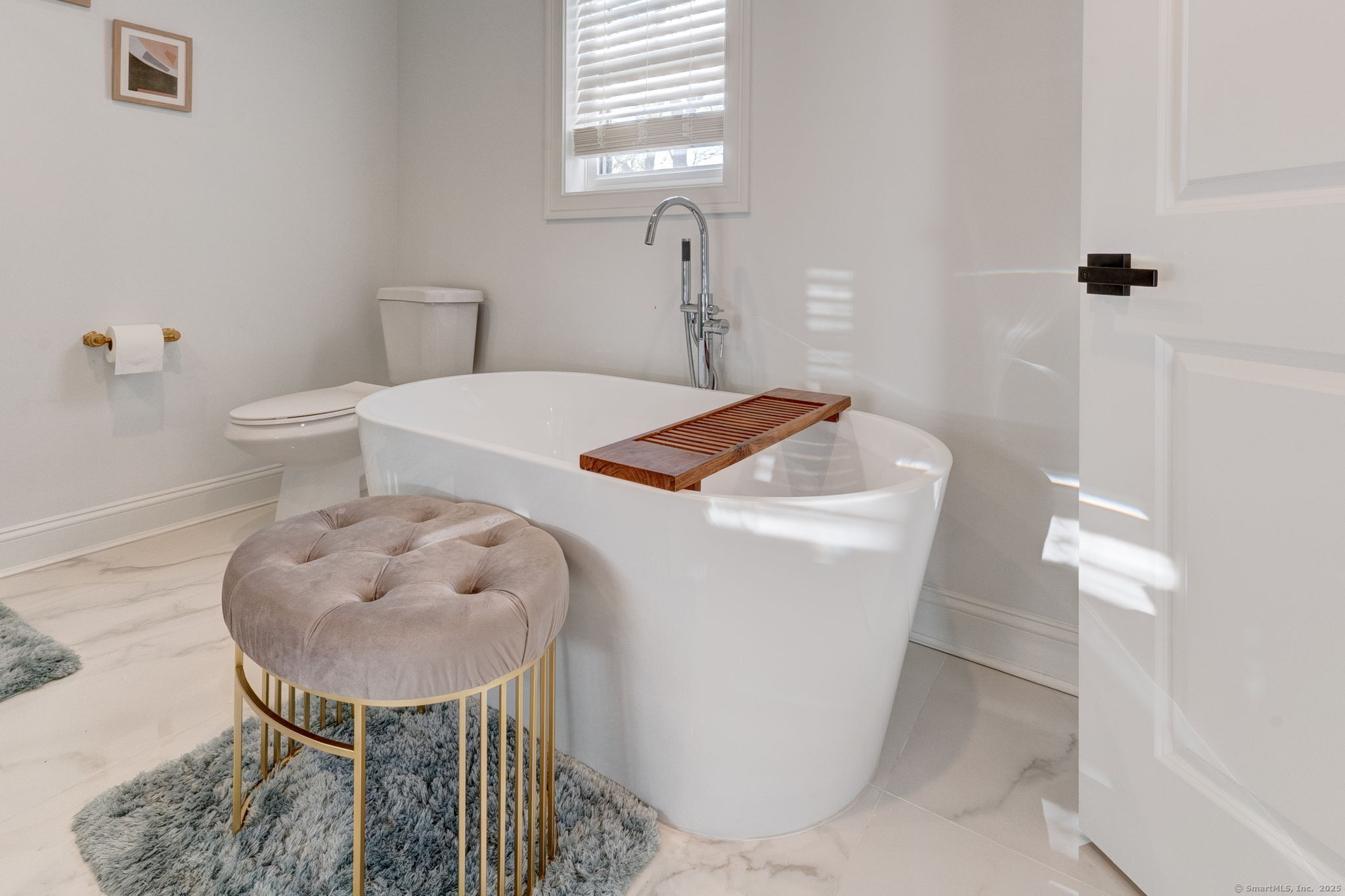 125 Ridgewood Drive Milford, CT 06460 - Photo 17 of 37