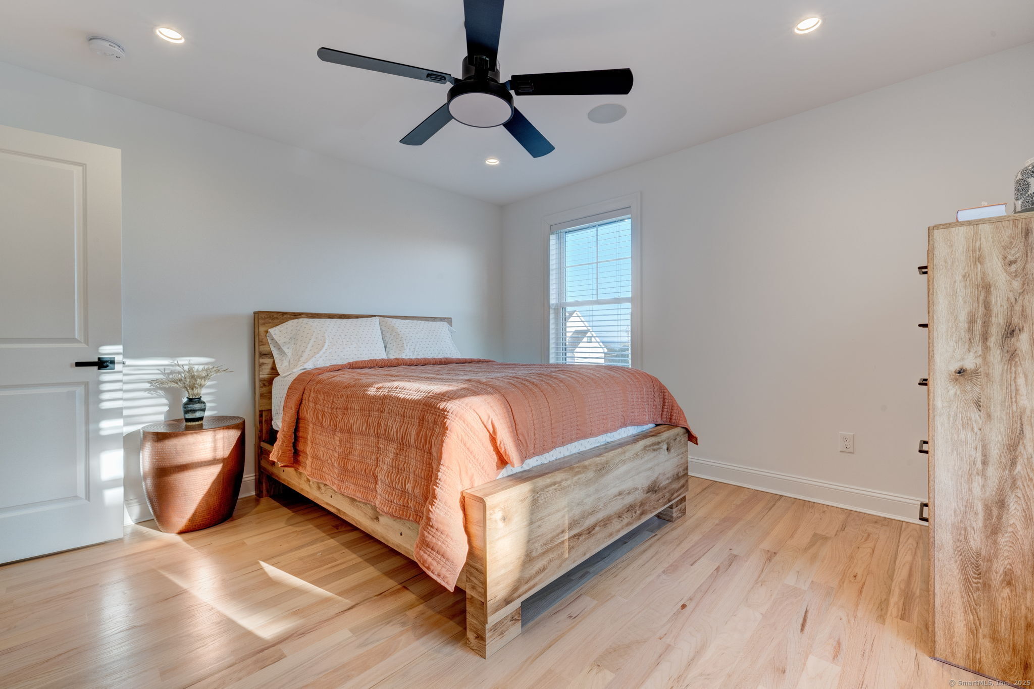 125 Ridgewood Drive Milford, CT 06460 - Photo 21 of 37