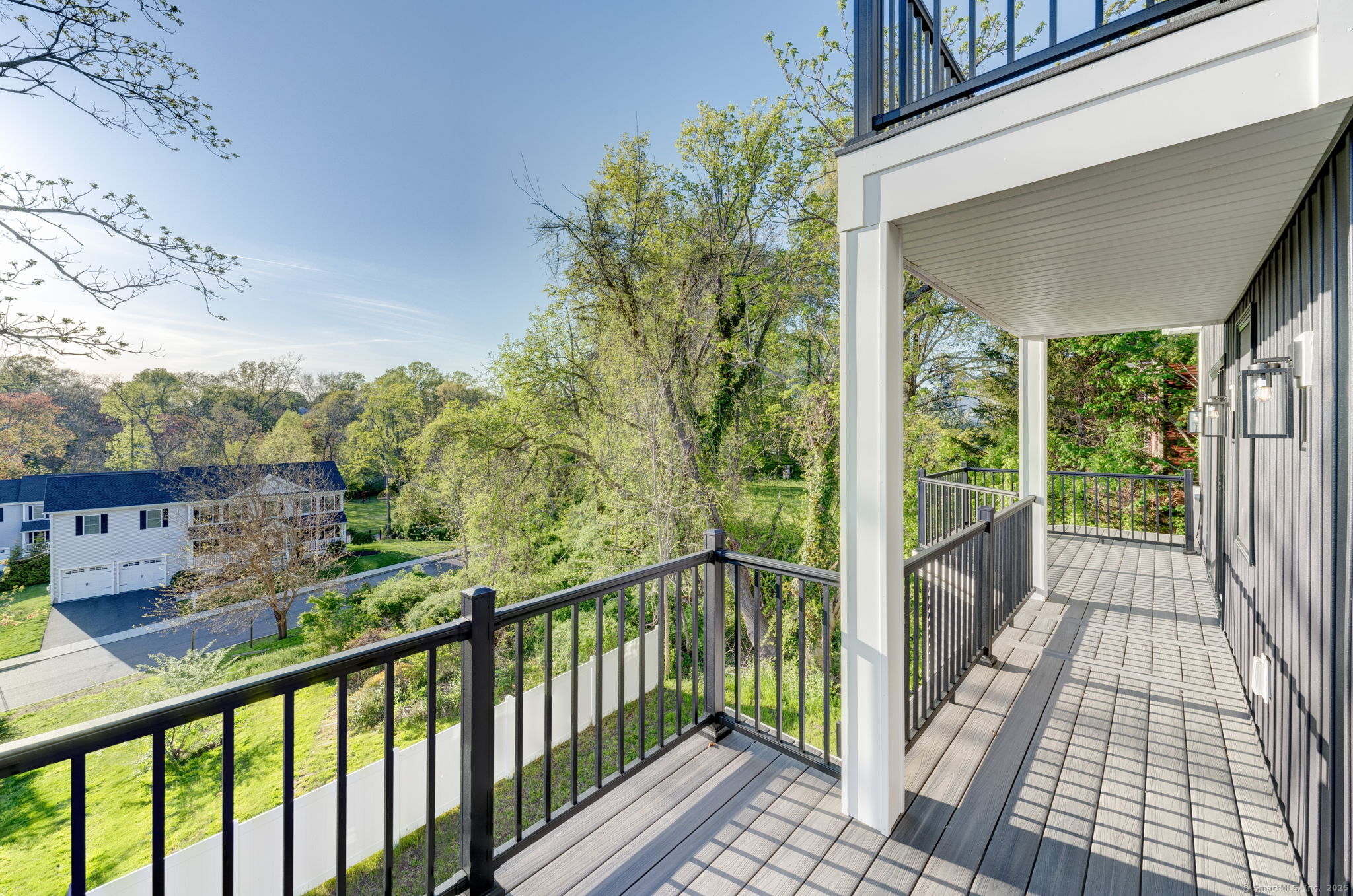 125 Ridgewood Drive Milford, CT 06460 - Photo 23 of 37