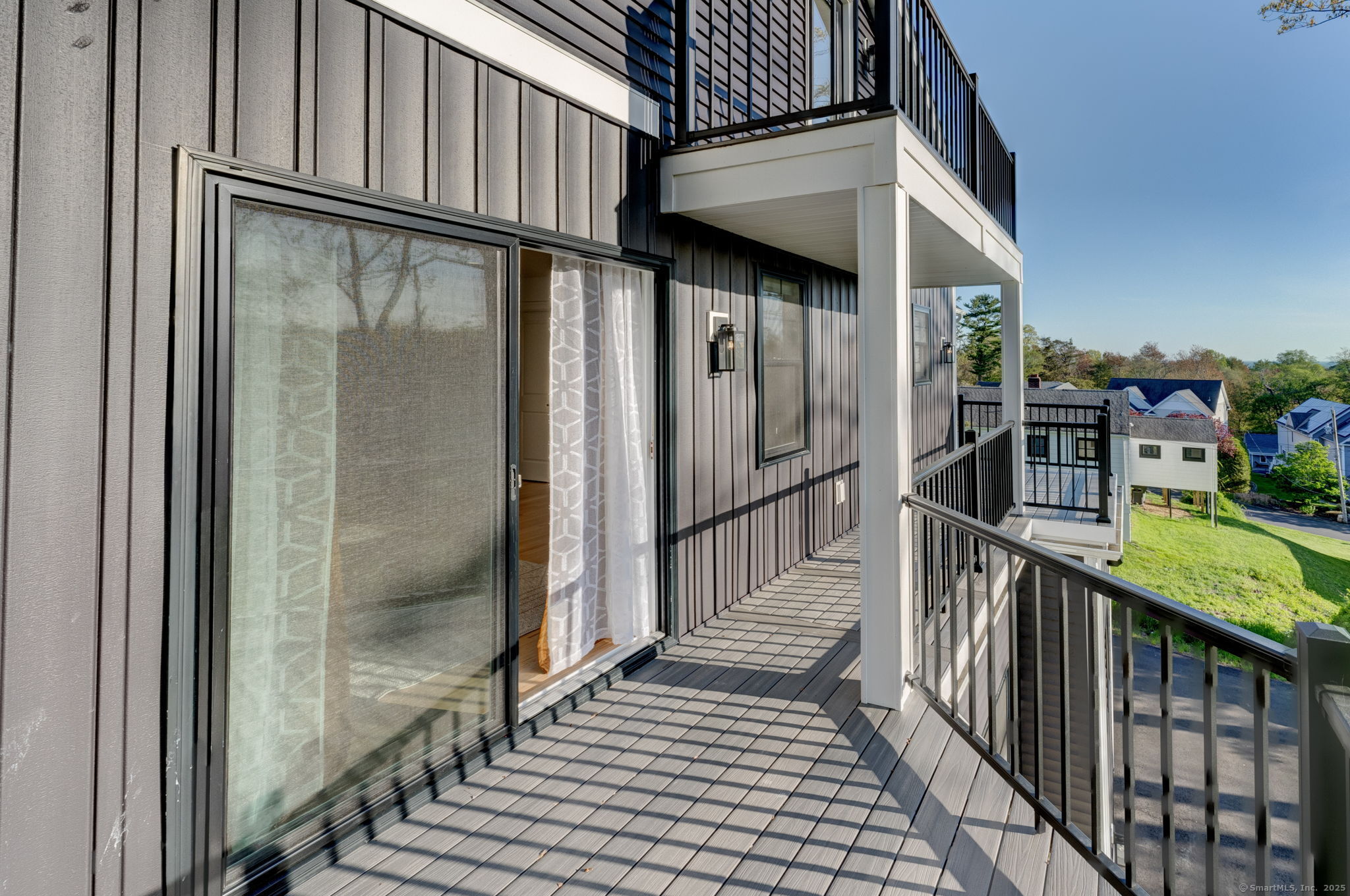 125 Ridgewood Drive Milford, CT 06460 - Photo 25 of 37