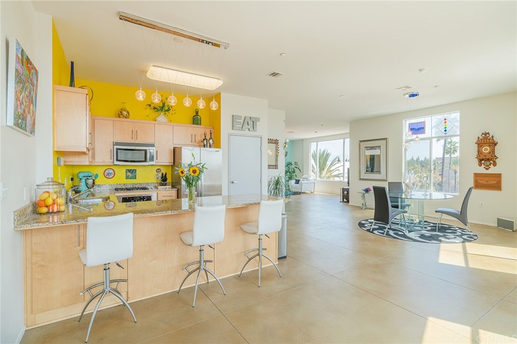 435 West Center Street Promenade, Unit 401 Anaheim, CA 92805 - Photo 24 of 51