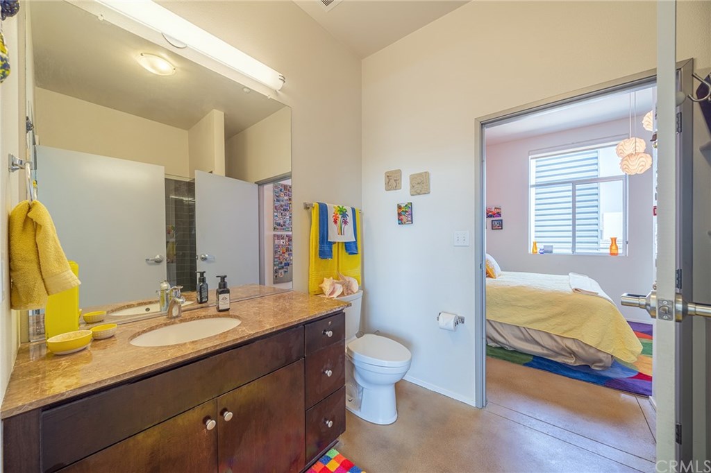 435 West Center Street Promenade, Unit 401 Anaheim, CA 92805 - Photo 29 of 51