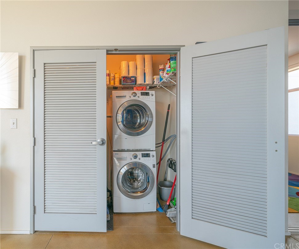 435 West Center Street Promenade, Unit 401 Anaheim, CA 92805 - Photo 36 of 51