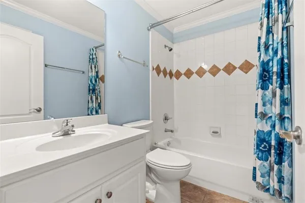 $475,000 | 44 Lake Haven Drive, Cartersville, GA 30120