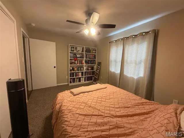 $135,000 | 1320 West St Clair Street, Vandalia, IL 62471