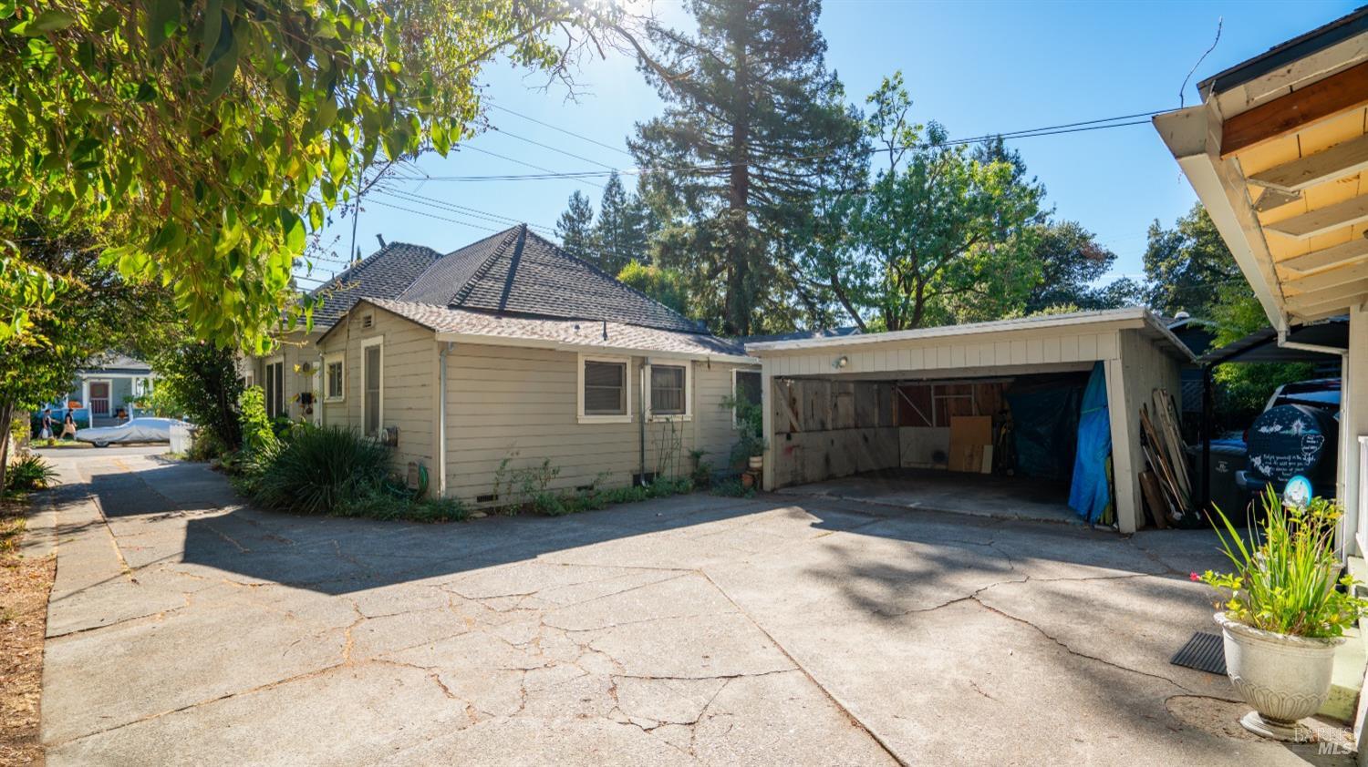 705 Tupper Street Santa Rosa, CA 95404 - Photo 18 of 29