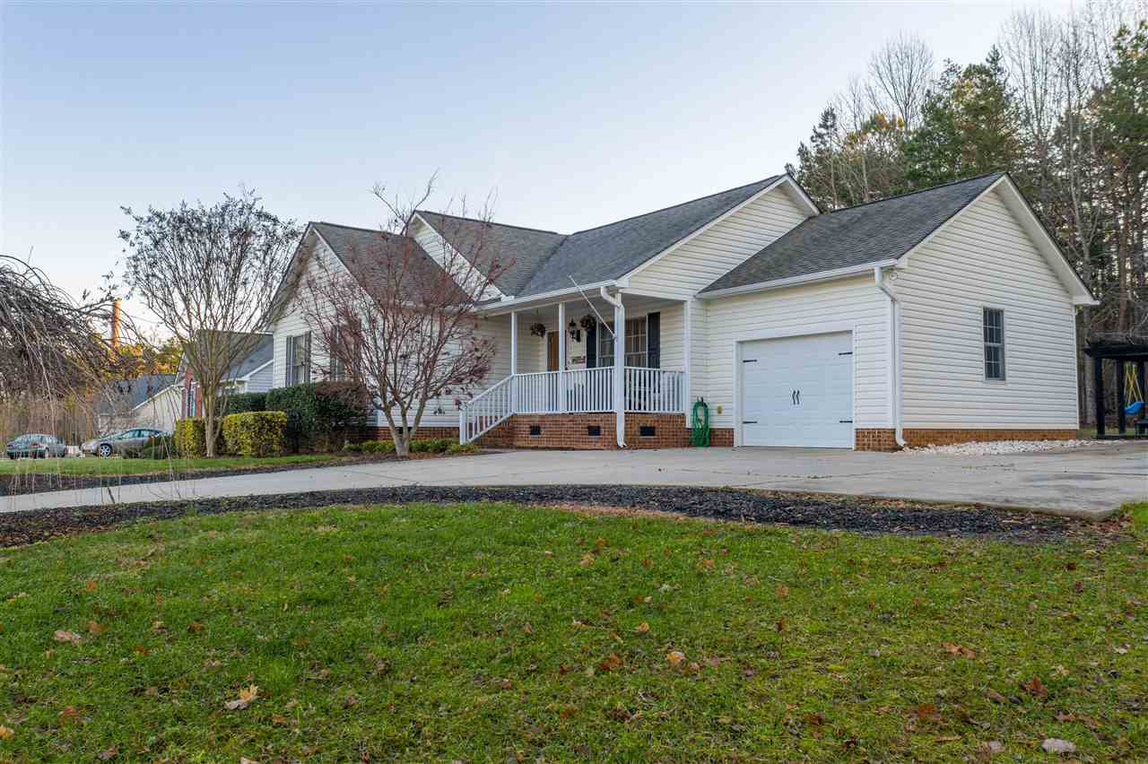 93 Maggie Lane Roxboro, NC 27573 - Photo 2 of 19 Photo 2