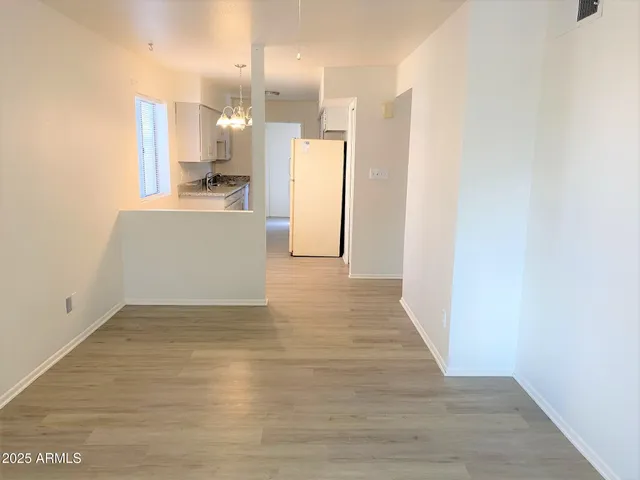 $1,000 | 456 South Olive, Unit 8, Mesa, AZ 85204