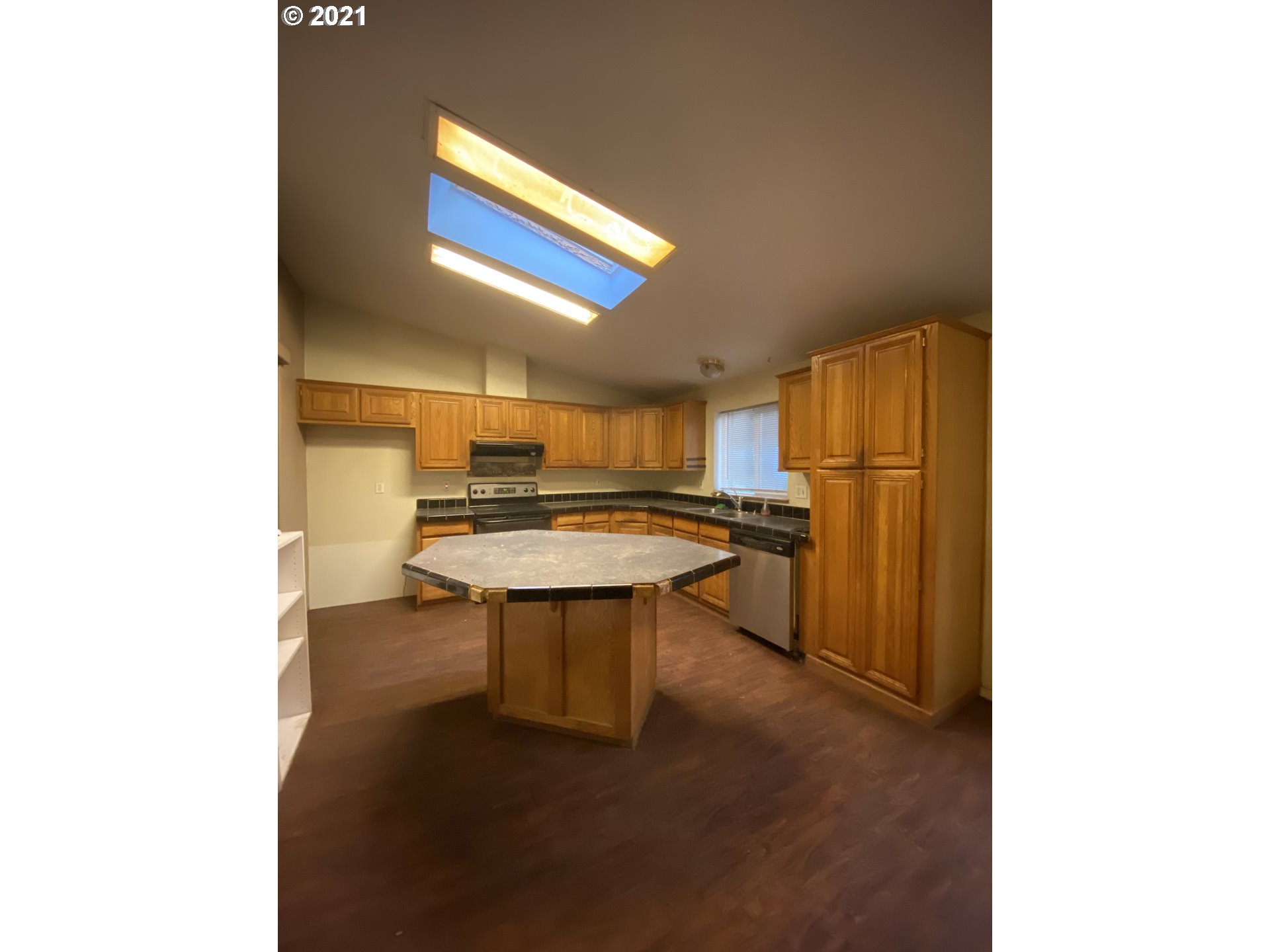 36101 Southeast Bronze Road Sandy, OR 97055 - Photo 5 of 13 Gallery Image 5