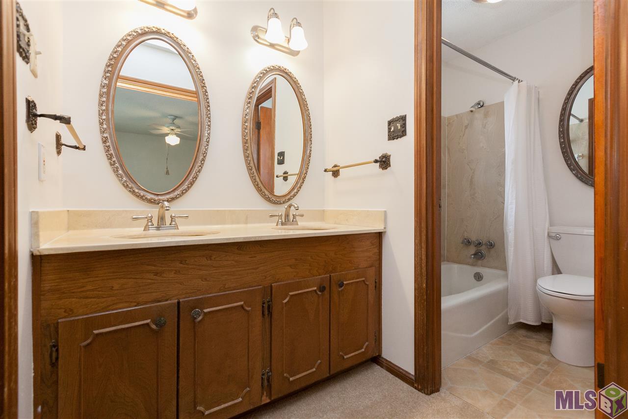1648 Rue Crozat Baton Rouge, LA 70810 - Photo 15 of 24