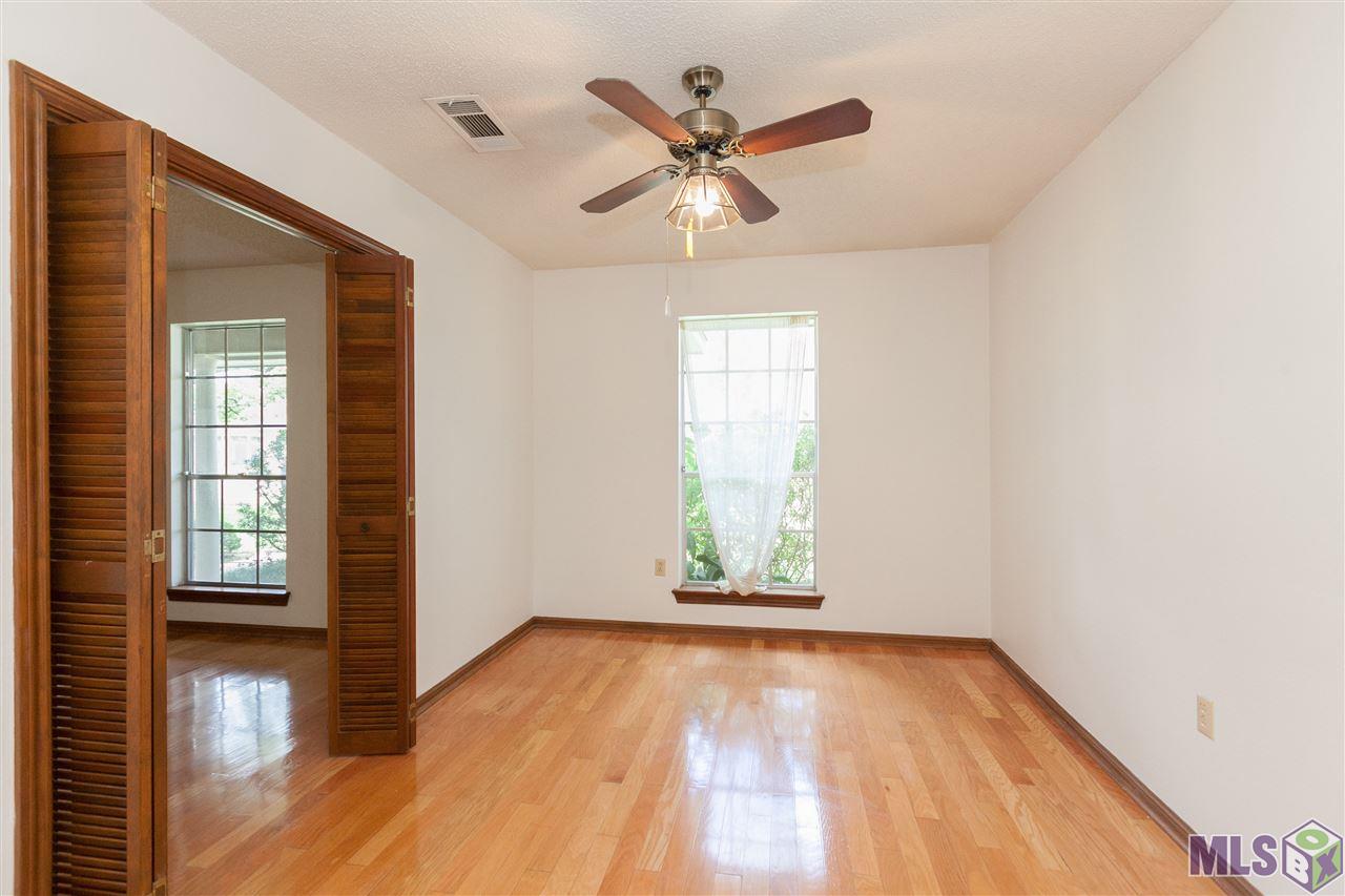 1648 Rue Crozat Baton Rouge, LA 70810 - Photo 3 of 24