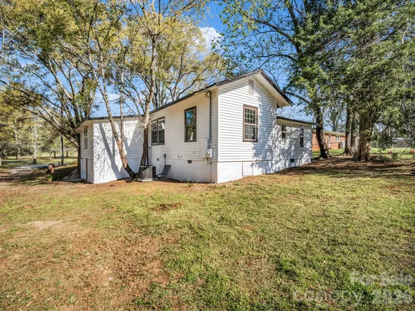 $240,000 | 109 Highway 120, Mooresboro, NC 28114
