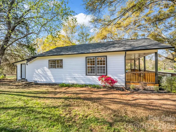$240,000 | 109 Highway 120, Mooresboro, NC 28114