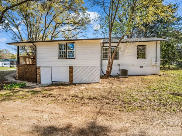 $240,000 | 109 Highway 120, Mooresboro, NC 28114