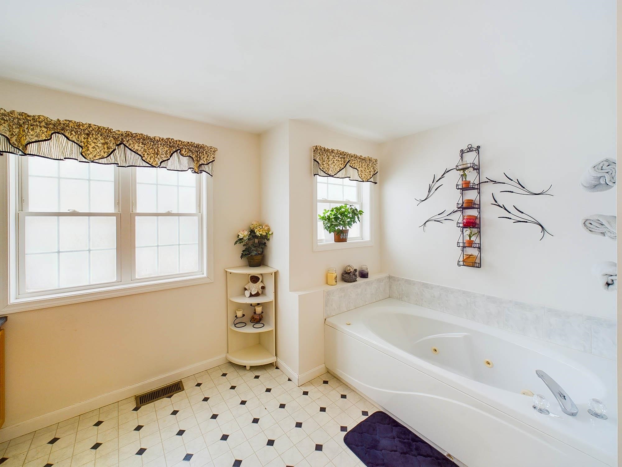 44 Terrell Lane Hollis, NH 03049 - Photo 20 of 40