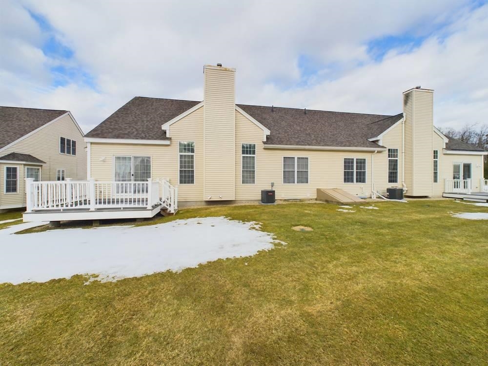 44 Terrell Lane Hollis, NH 03049 - Photo 2 of 40