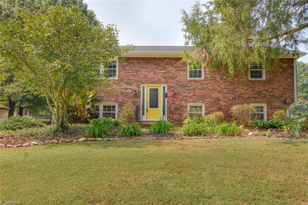 5338 Mapleton Street Clemmons, NC 27012 - Photo 1 of 31