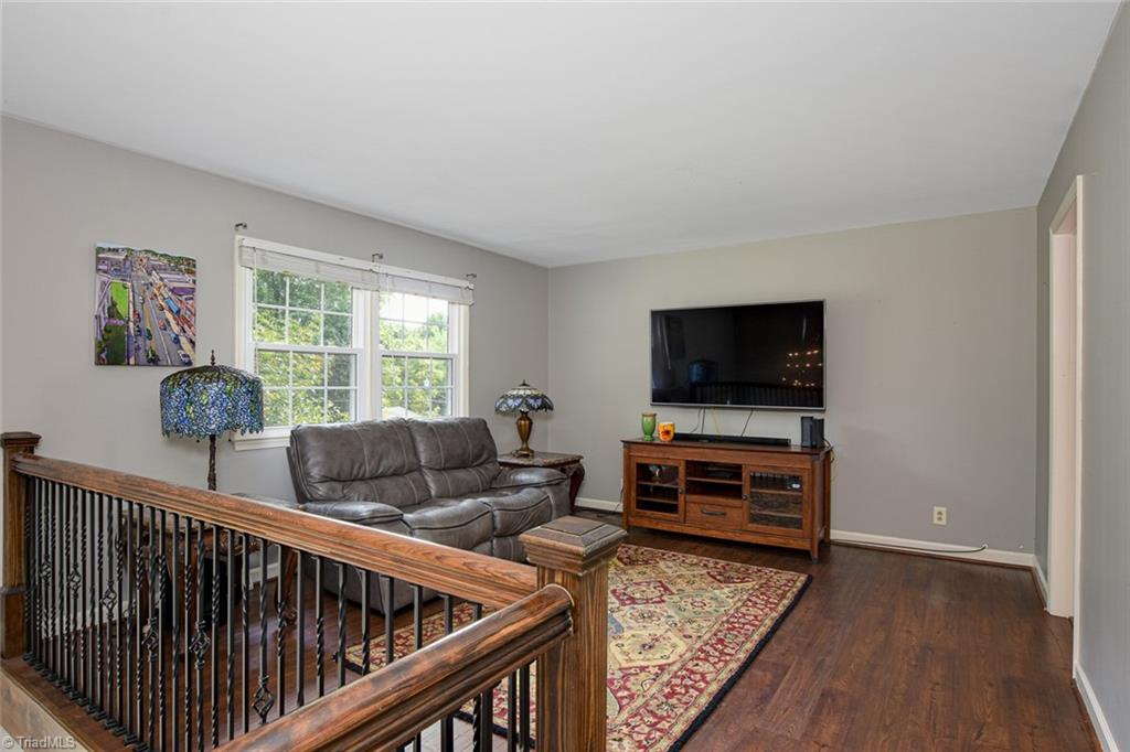 5338 Mapleton Street Clemmons, NC 27012 - Photo 5 of 31