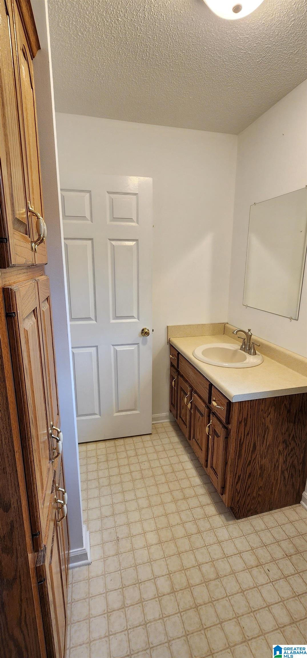 352 Kudzu Road Oneonta, AL 35121 - Photo 38 of 57