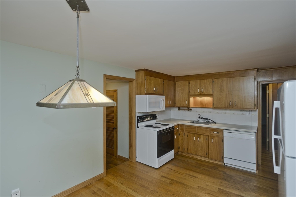 4 Pond Road Wilbraham, MA 01095 - Photo 13 of 42 Gallery Image 13
