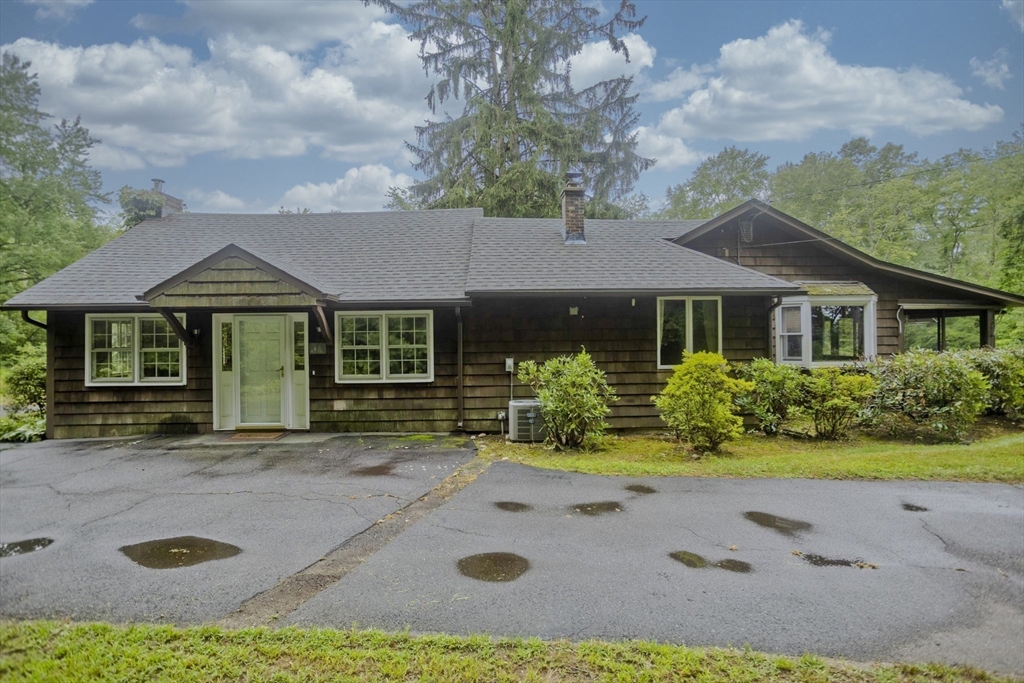 4 Pond Road Wilbraham, MA 01095 - Photo 3 of 42 Gallery Image 3