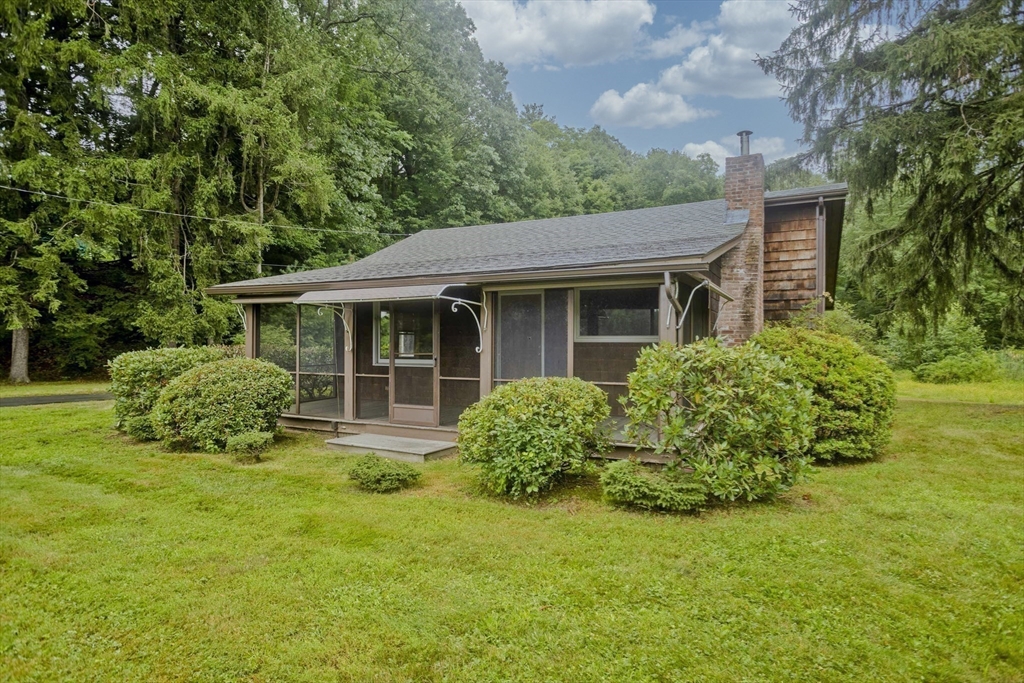 4 Pond Road Wilbraham, MA 01095 - Photo 7 of 42 Gallery Image 7