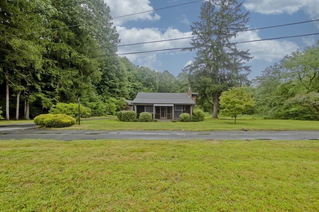 4 Pond Road Wilbraham, MA 01095 - Photo 10 of 42 Gallery Image 10