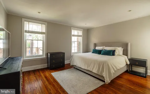 $2,295,000 | 2127 Delancey Place, Philadelphia, PA 19103