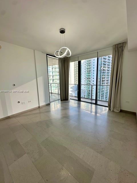 68 Southeast 6th Street, Unit 2511 Miami, FL 33131 - Photo 18 of 39