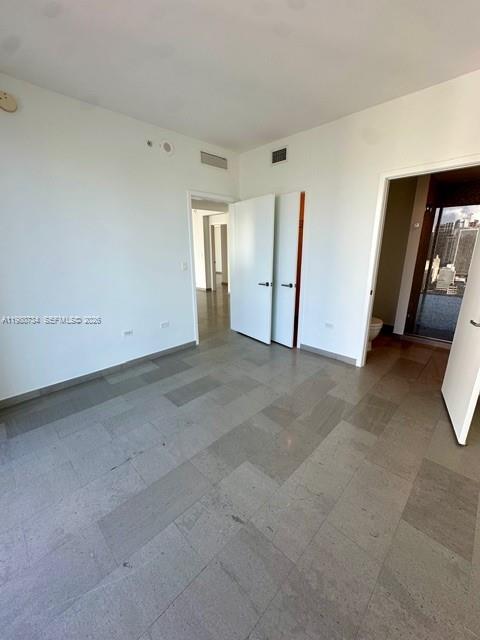 68 Southeast 6th Street, Unit 2511 Miami, FL 33131 - Photo 25 of 39